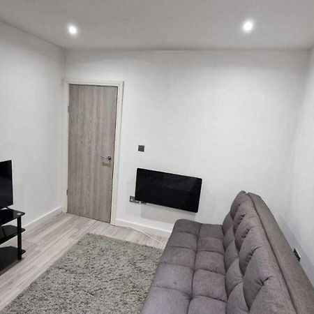Skyview Strathnairn Apartment 1 카디프 외부 사진