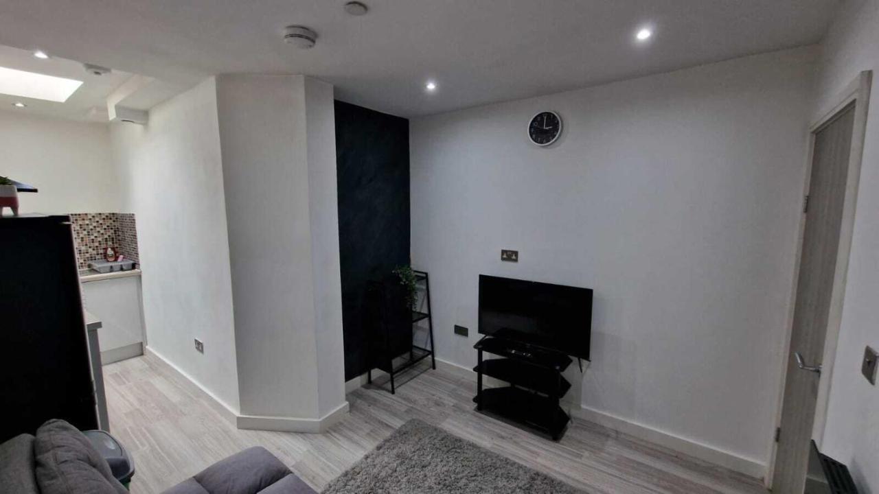 Skyview Strathnairn Apartment 1 카디프 외부 사진